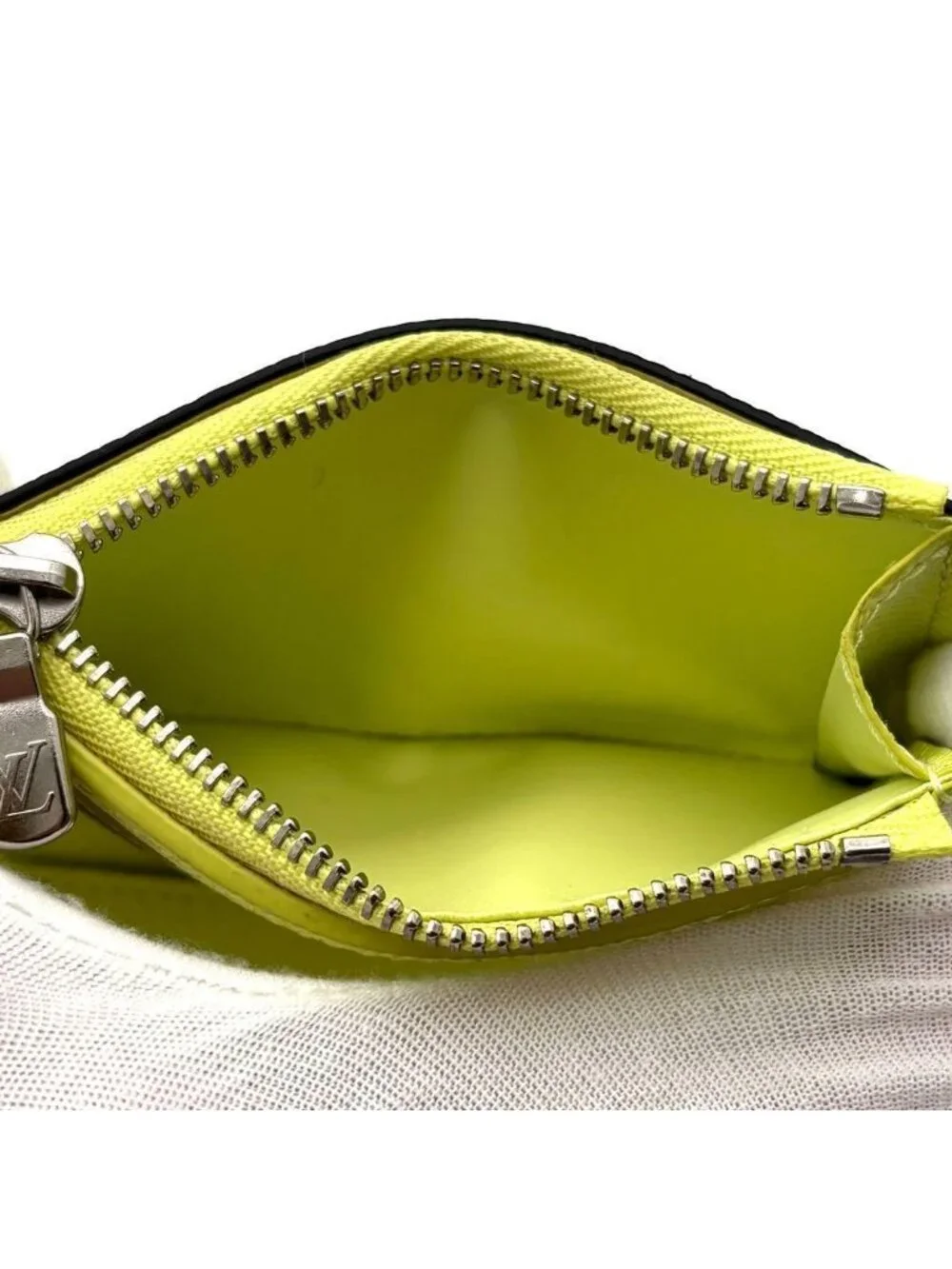 Louis Vuitton this authentic